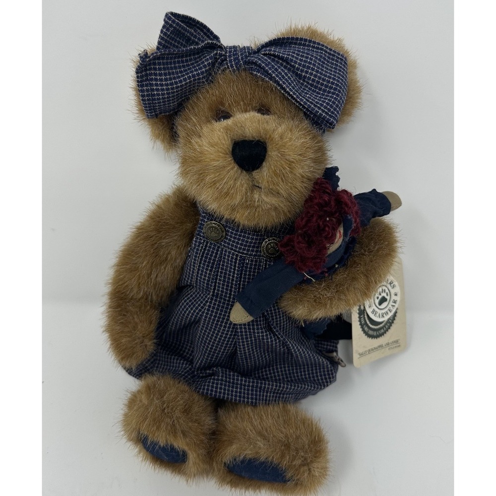 Boyds Bears Sally Quignappel and Annie New With Tags Collectors